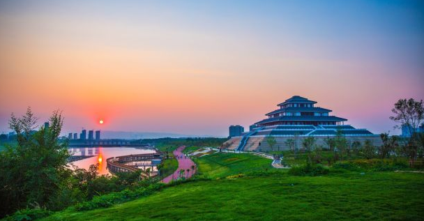 2020中原(鶴壁)食博會在朝歌公園舉辦